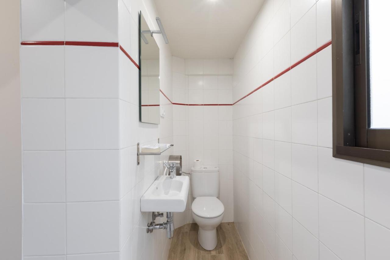 Oliveta Hostel *