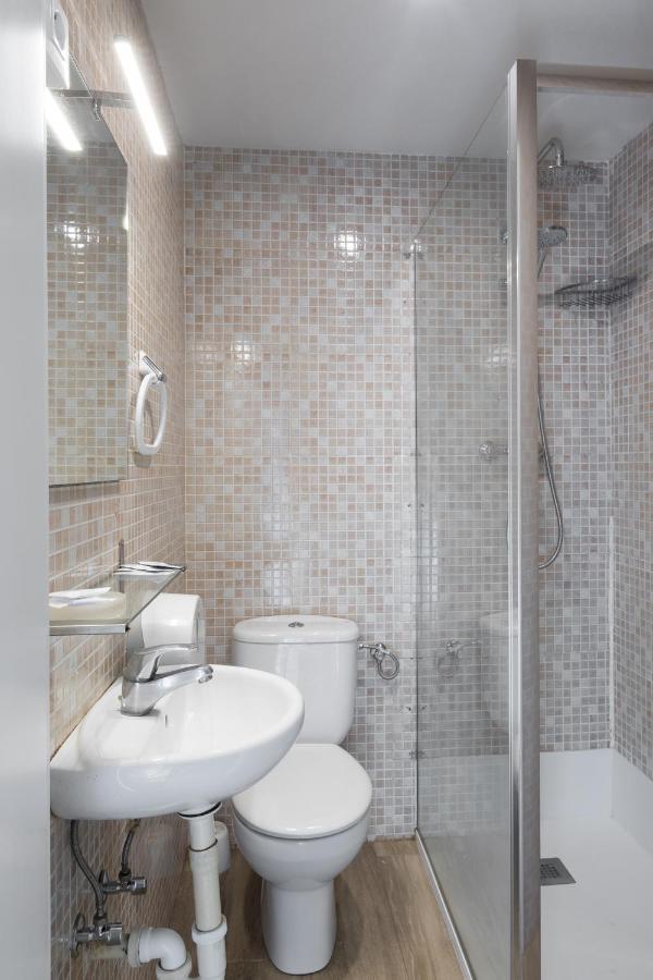 Oliveta Hostel Barcelona